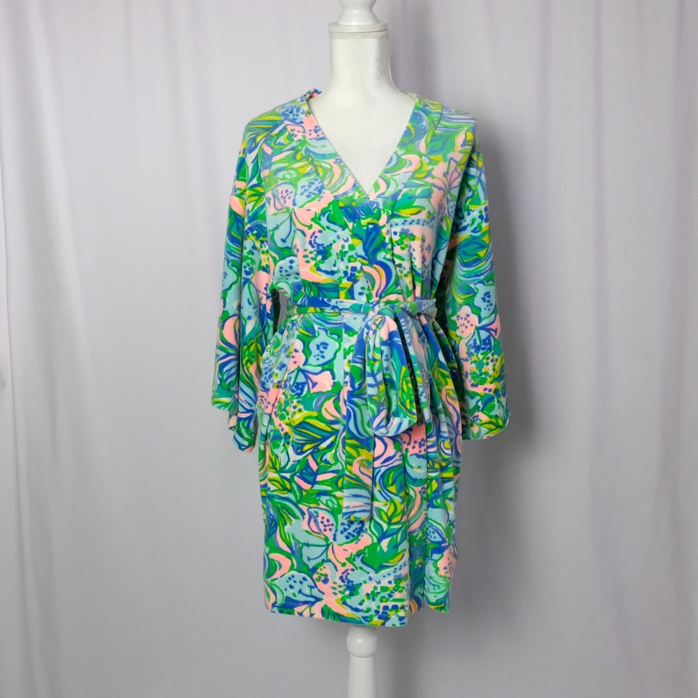 Lilly Pulitzer Super Soft Velour Elaine Robe  s/m - Picture 2 of 7
